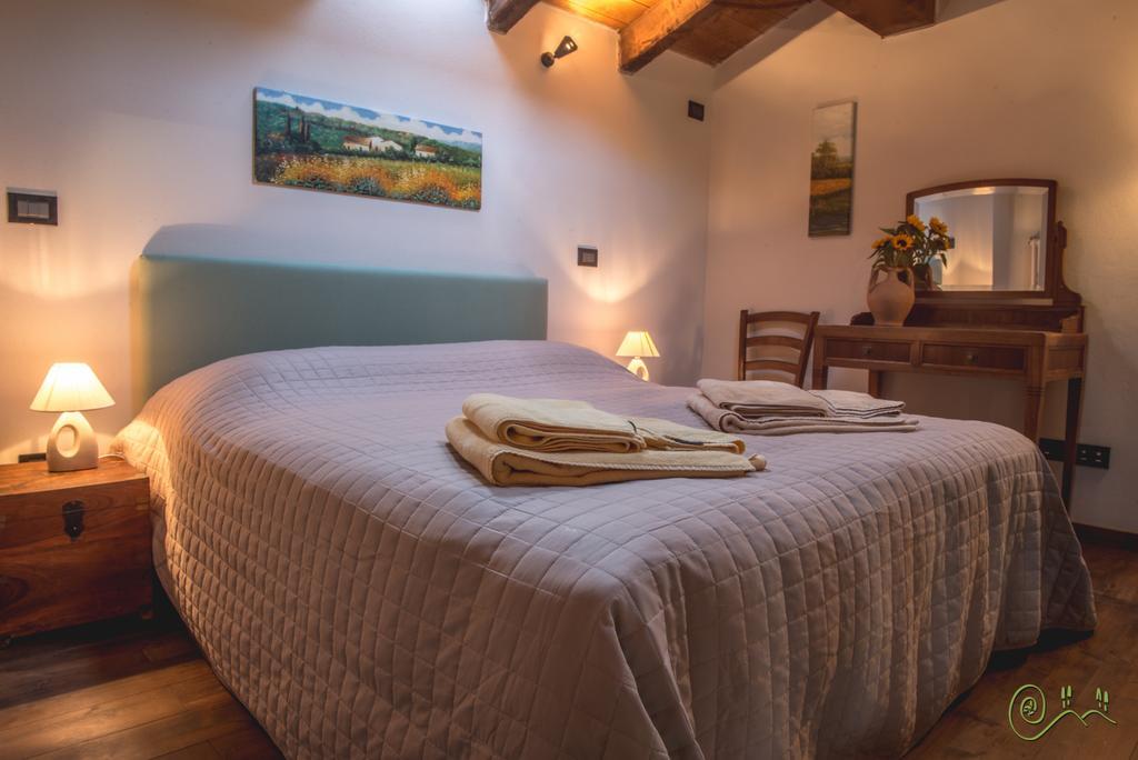 Locanda Camera Con Vista Bed and Breakfast Faenza Rum bild